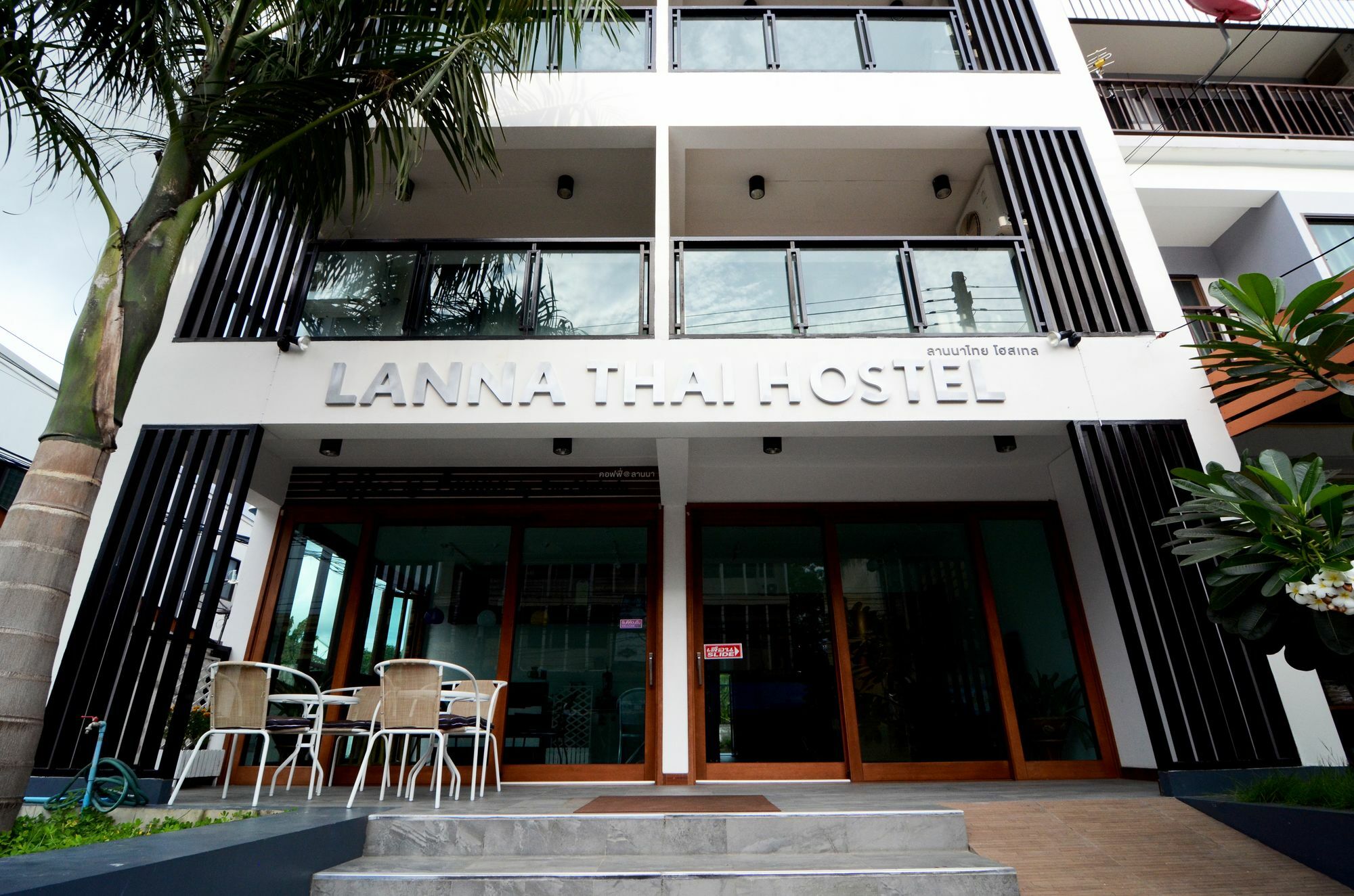Lanna Thai Hostel Chiang Mai Exterior foto